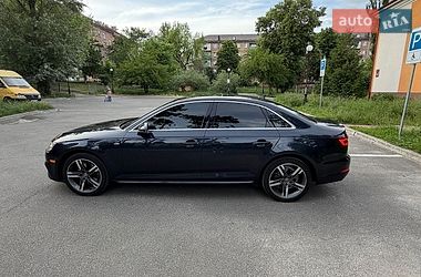 Седан Audi A4 2017 в Києві