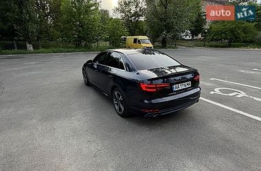 Седан Audi A4 2017 в Києві