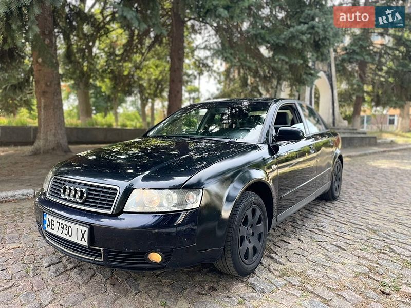 Седан Audi A4 2003 в Тульчине