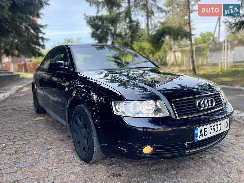 Седан Audi A4 2003 в Тульчине