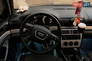 Седан Audi A4 1996 в Ходорове