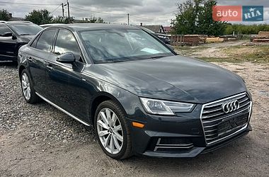 Седан Audi A4 2018 в Дубно