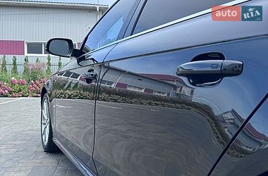 Седан Audi A4 2014 в Луцке