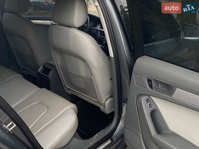 Седан Audi A4 2013 в Тернополе