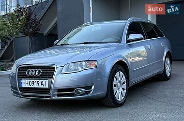 audi a4 2005 в Чернигов от профессионального продавца Денис