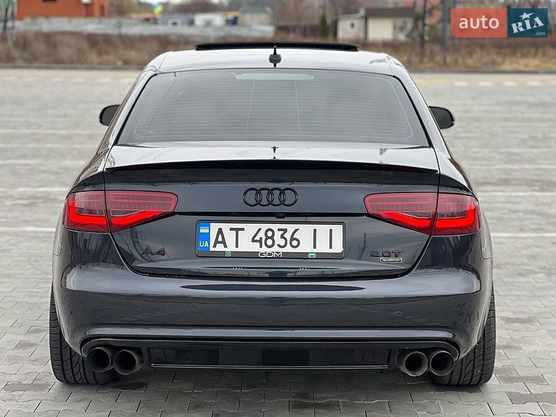 Седан Audi A4 2012 в Львове
