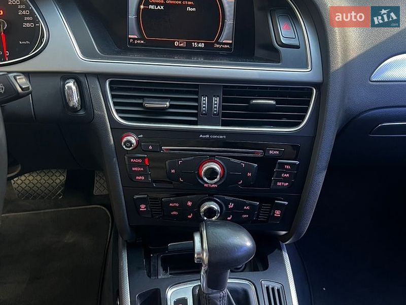 Седан Audi A4 2014 в Броварах
