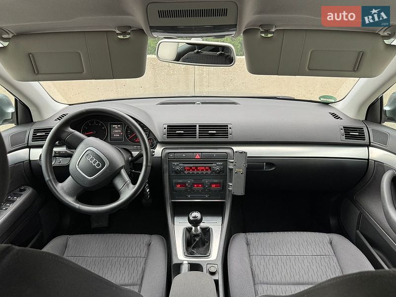 Универсал Audi A4 2005 в Ровно
