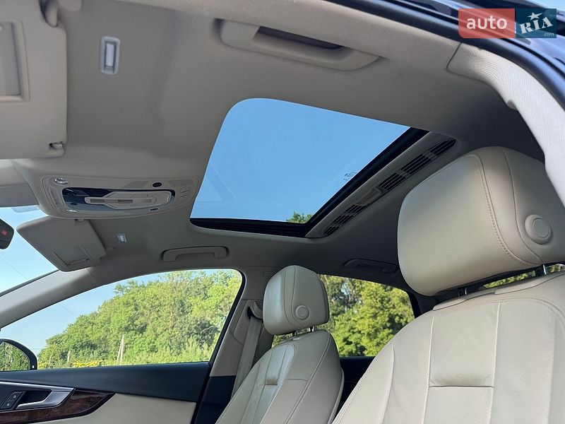 Седан Audi A4 2018 в Луцьку