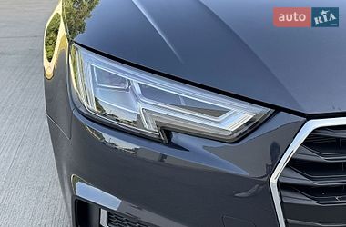Седан Audi A4 2018 в Луцьку