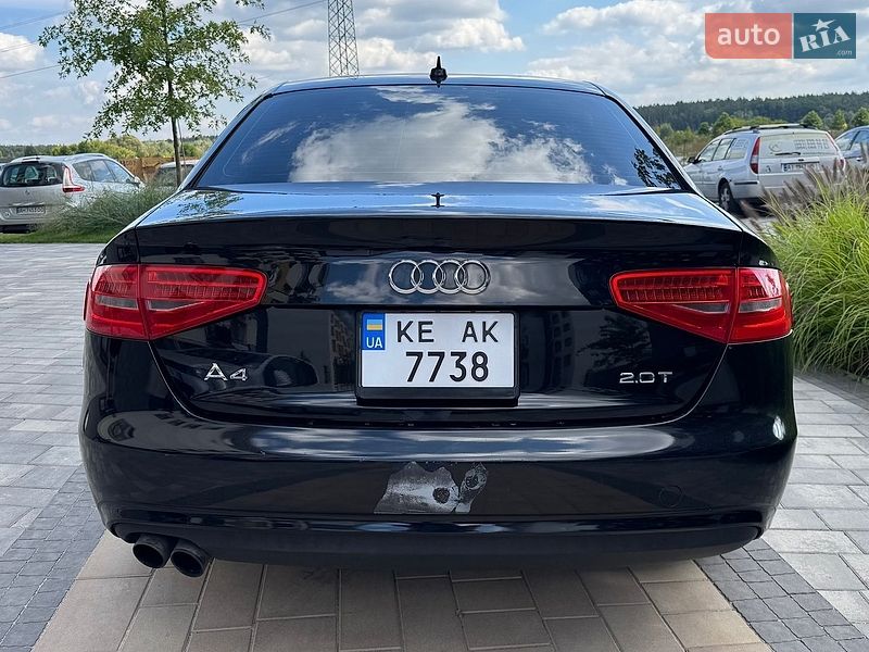 Седан Audi A4 2012 в Ірпені