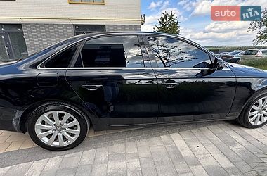 Седан Audi A4 2012 в Ірпені