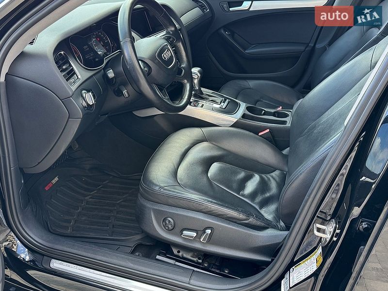 Седан Audi A4 2012 в Ірпені
