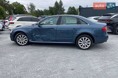 Седан Audi A4 2015 в Львові