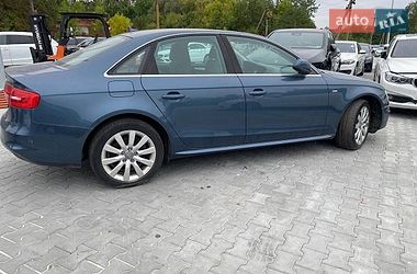 Седан Audi A4 2015 в Львові