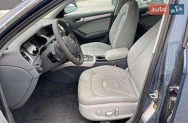 Седан Audi A4 2015 в Львові