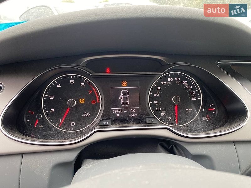 Седан Audi A4 2015 в Львові
