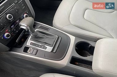 Седан Audi A4 2015 в Львові