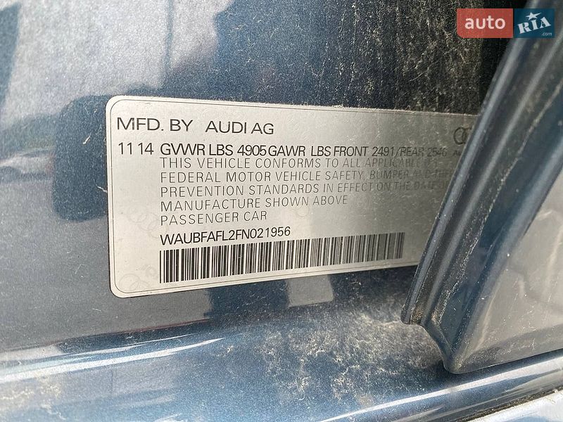 Седан Audi A4 2015 в Львові