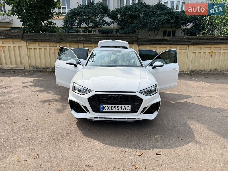 Седан Audi A4 2021 в Харькове