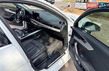 Седан Audi A4 2021 в Харькове