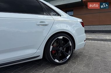 Седан Audi A4 2018 в Кривому Розі