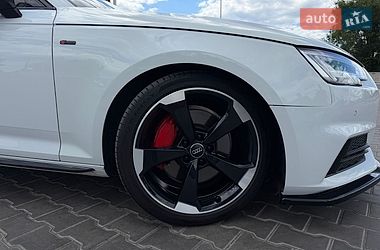 Седан Audi A4 2018 в Кривому Розі