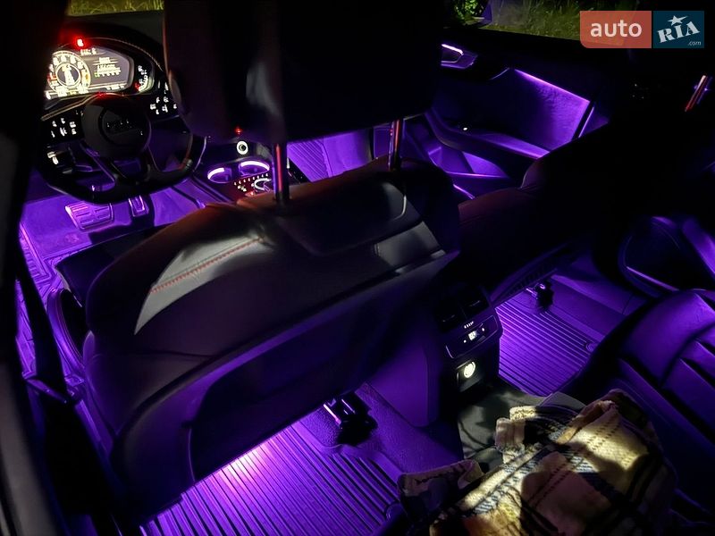 Седан Audi A4 2018 в Кривому Розі