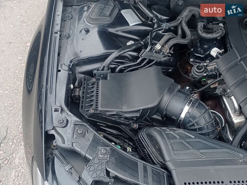 Седан Audi A4 2013 в Києві