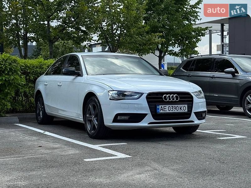 Audi A4 2012 Audi A4 2012