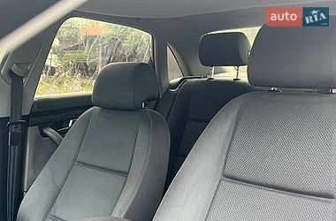 Седан Audi A4 2001 в Києві