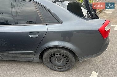 Седан Audi A4 2001 в Києві
