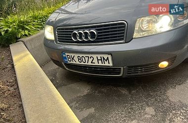 Седан Audi A4 2001 в Києві