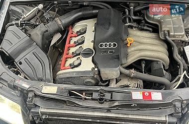 Седан Audi A4 2001 в Києві