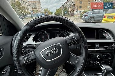 Седан Audi A4 2012 в Києві