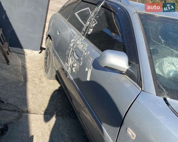 Универсал Audi A4 2000 в Малине фото 4 Универсал Audi A4 2000 в Малине
