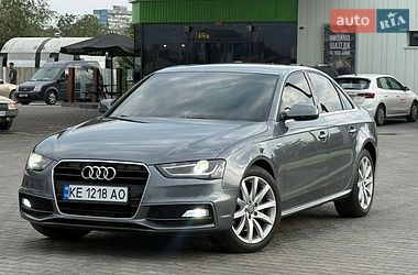 Седан Audi A4 2013 в Днепре