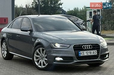 Седан Audi A4 2013 в Днепре