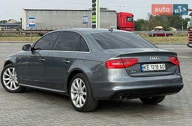 Седан Audi A4 2013 в Днепре