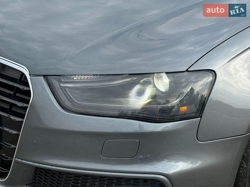 Седан Audi A4 2013 в Днепре