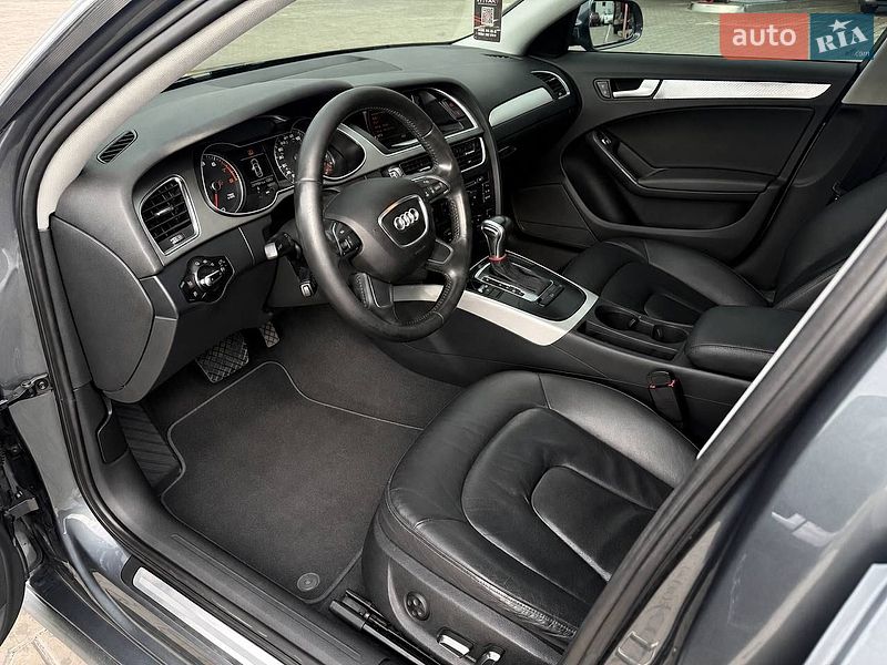 Седан Audi A4 2013 в Днепре