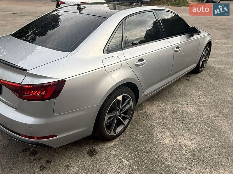 Седан Audi A4 2019 в Києві