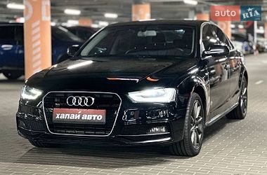 Седан Audi A4 2015 в Києві
