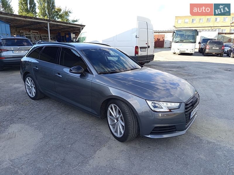 Audi A4 2017 Audi A4 2017