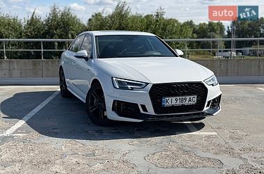 Седан Audi A4 2016 в Киеве