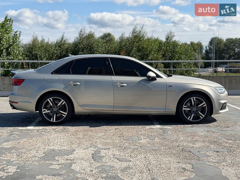Седан Audi A4 2016 в Киеве