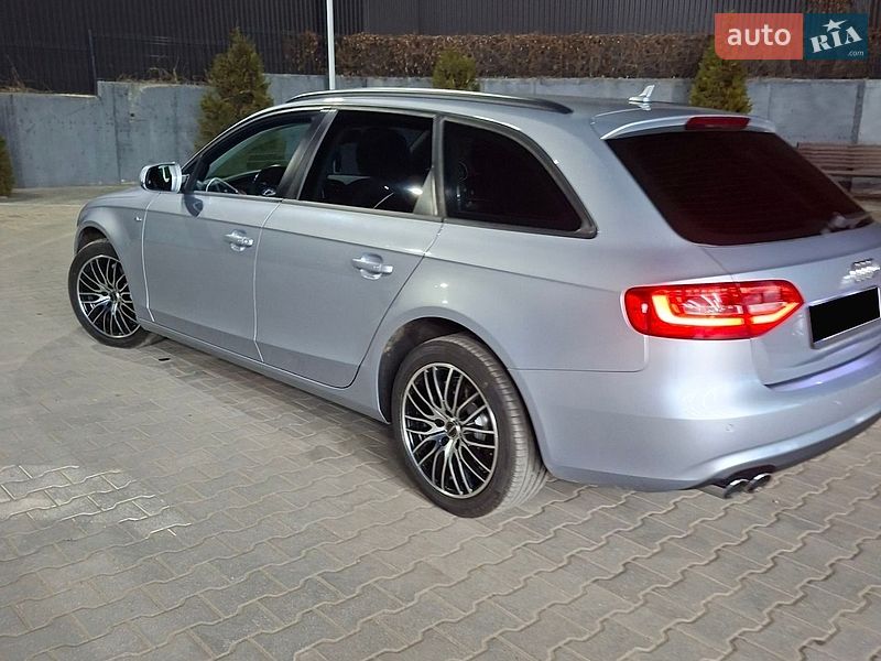 Универсал Audi A4 2014 в Черновцах