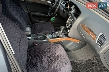 Седан Audi A4 2012 в Трускавці
