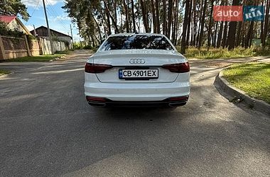 Седан Audi A4 2023 в Чернигове