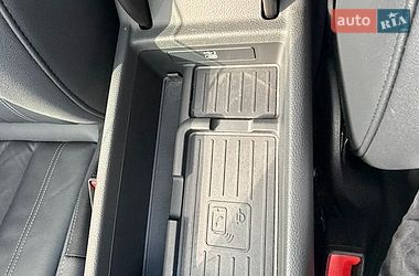 Седан Audi A4 2023 в Чернигове